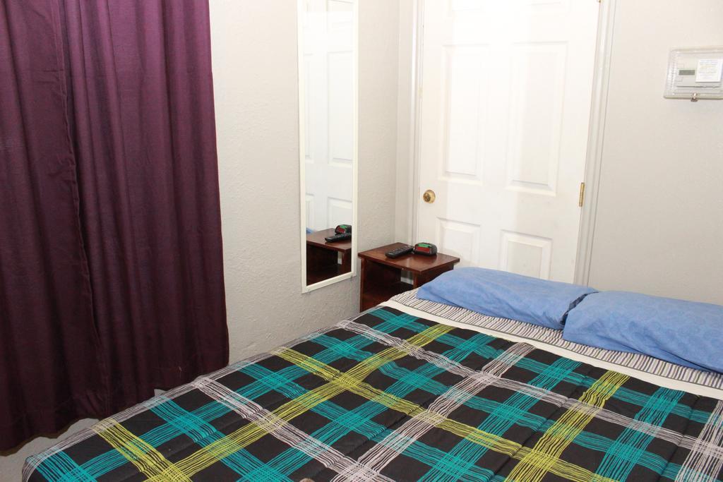 סולט לייק סיטי Camelot Inn & Hostel מראה חיצוני תמונה