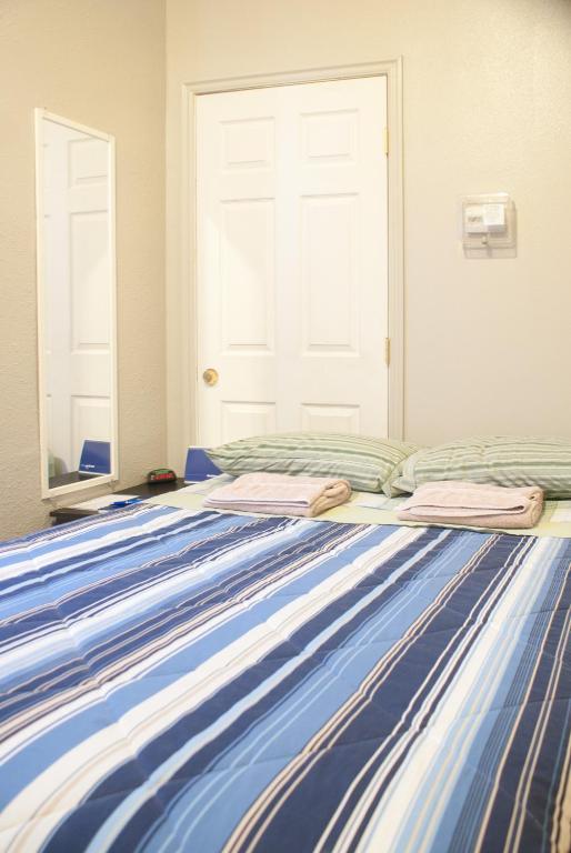 סולט לייק סיטי Camelot Inn & Hostel חדר תמונה